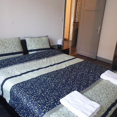 Appartement T2 Courte Duree Coup De Coeur Toute A 5 Minutes Saint-Etienne  Buitenkant foto